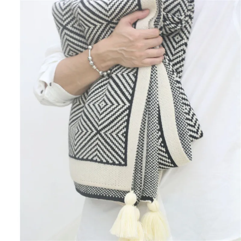 

Трикотажное геометрическое одеяло для взрослых с кисточками, современное декоративное покрывало для дивана, покрывало для кровати, всесезонное одеяло, 170 х130 см