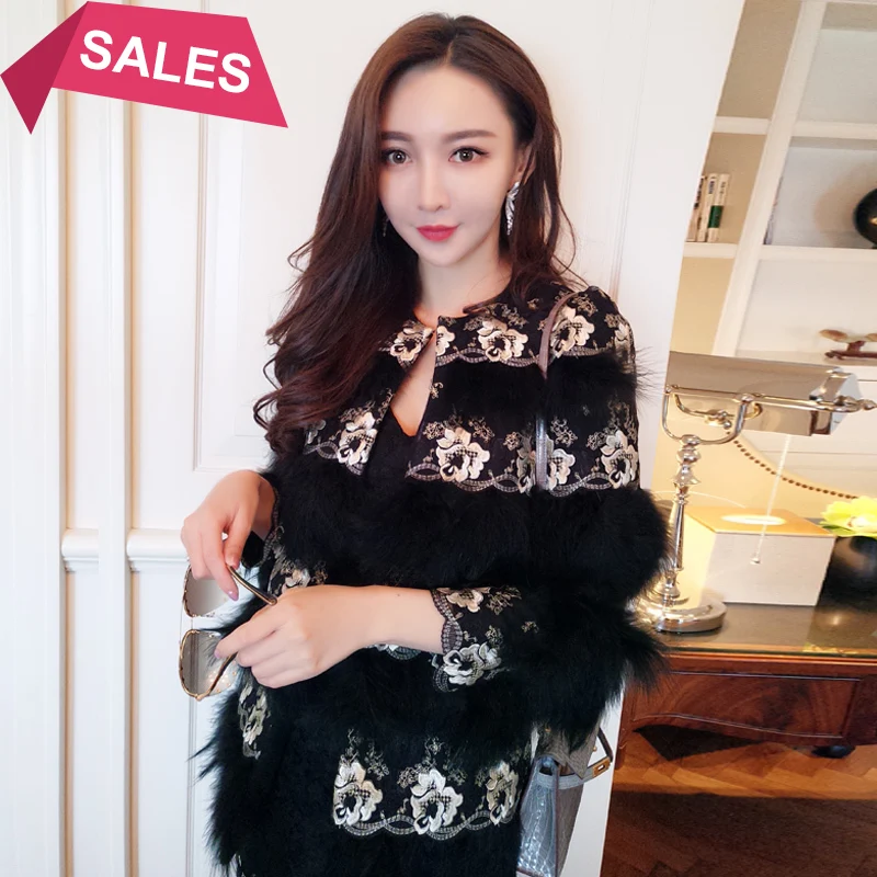 

new elegant autumn and winter black embroidery celebrity temperament wool jacket short celebrity fur girl