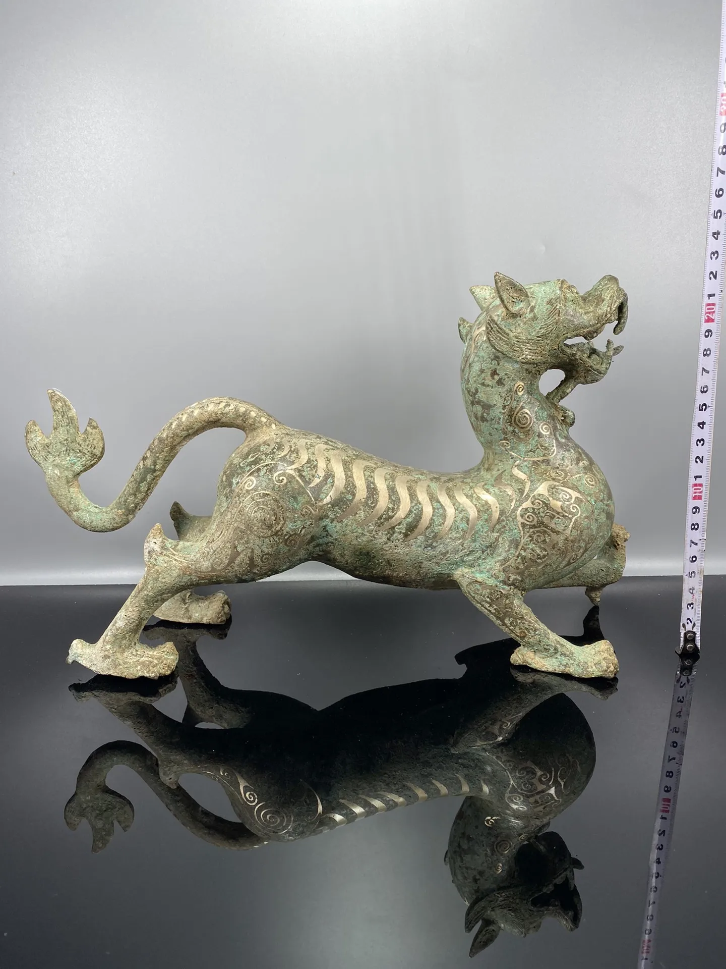 

LaoJunLu Bronze Wrong Silver Unicorn Weighs 2.43 Kg Imitation antique bronze masterpiece collection of solitary Chinese