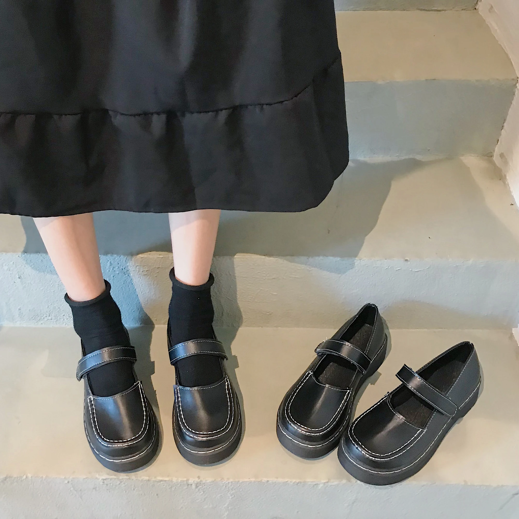 Женские маленькие туфли в Корейском стиле черные на плоской подошве ретро