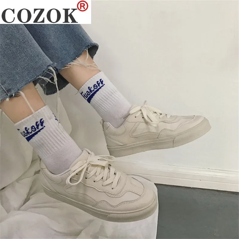 

Женские кроссовки из ПУ кожи, на шнуровке, однотонные