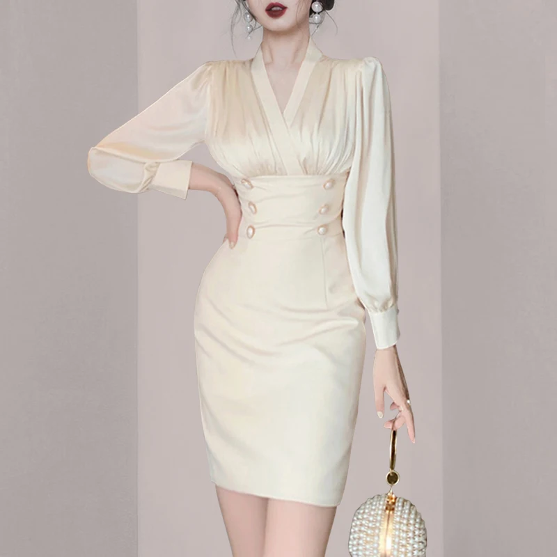 

Женские платья МАЗ