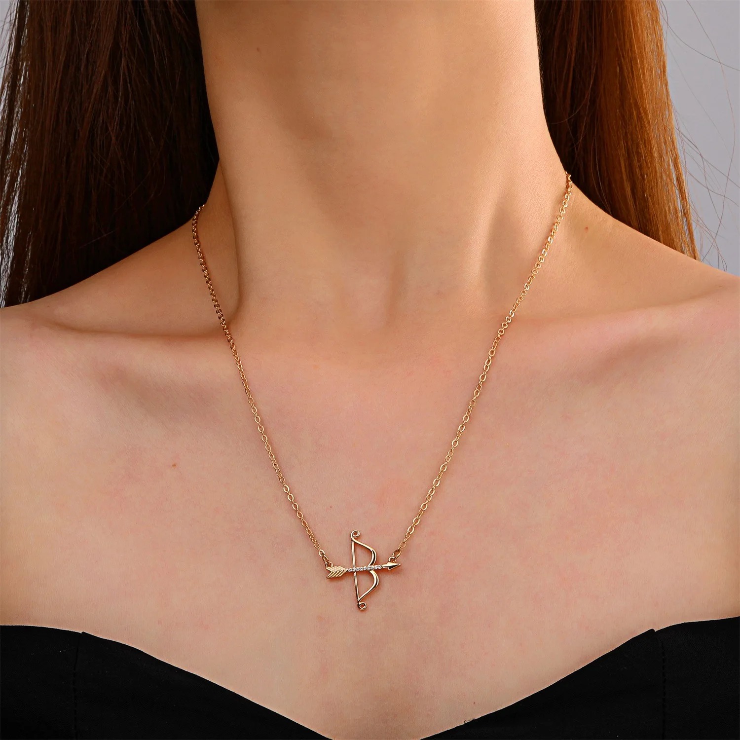 

Arrow Clavicle Chain Retro Zircon Cupid Pendant Necklace Valentine's Day Gift Women Travel Memorial Style Ins Wind