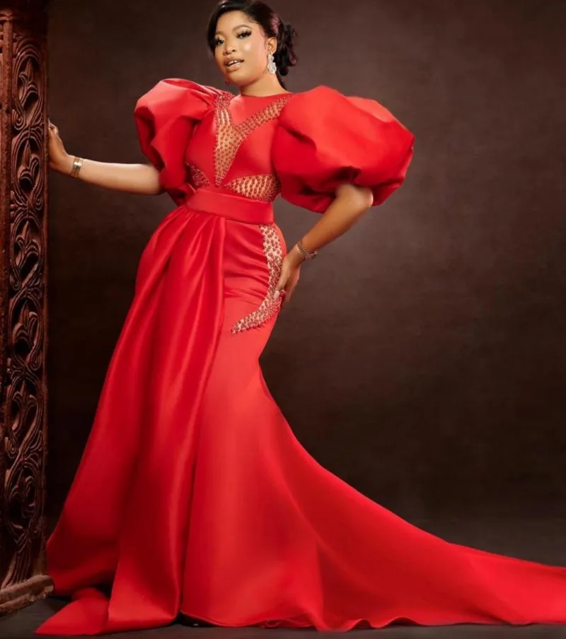 

2022 Plus Size Red Aso Ebi Prom Dresses Mermaid Shape Puffy Sleeves With Train Women Beads Evening Gowns Vestidos Fiesta