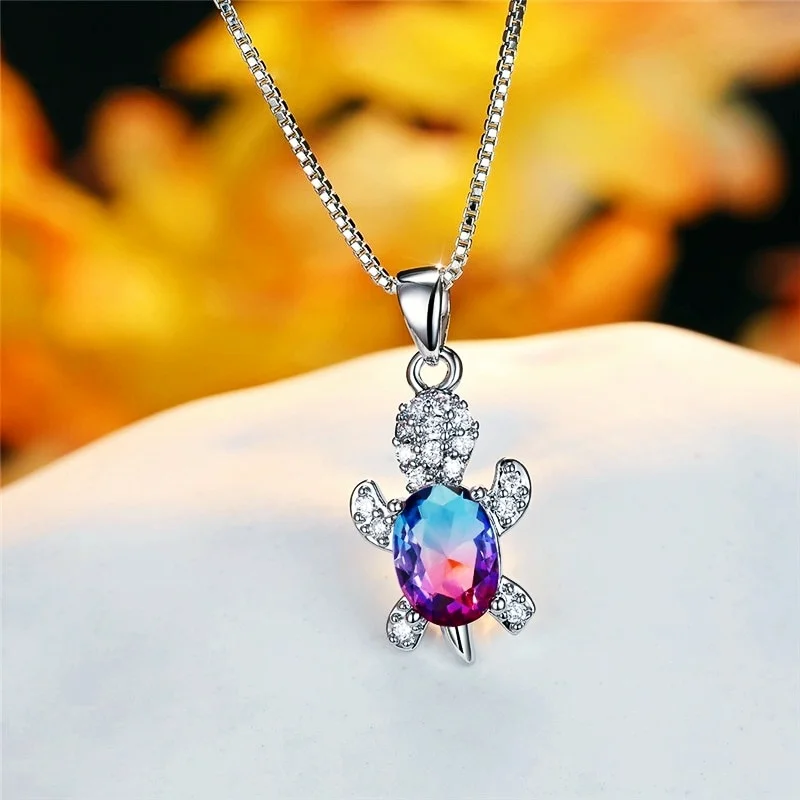 

New Oval Zircon Pendant Rainbow Stone Cute Turtle Necklace Women Fashion Jewelry Crystal Animal Necklace Men's Necklace