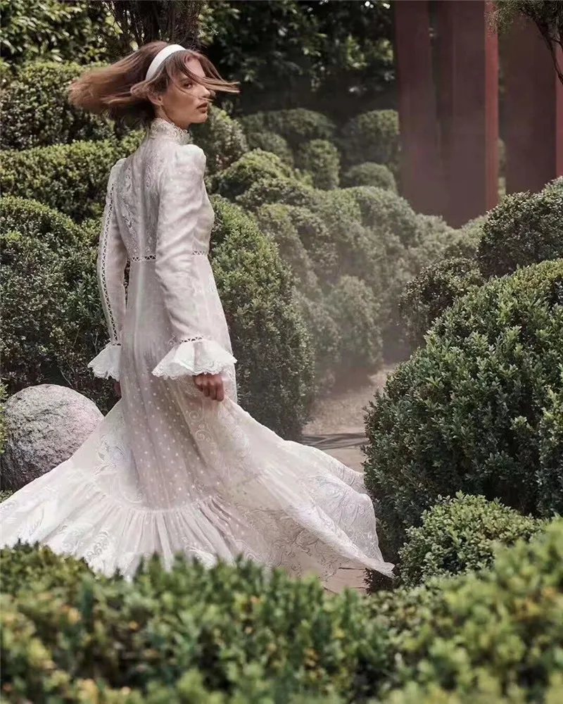 Весна 2020 Новое поступление белое длинное платье с расклешенными рукавами белого