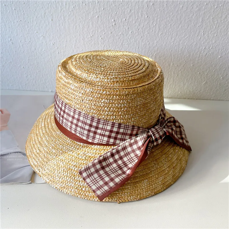 

Summer Flat Top Wheat Straw Hat Women Travel Sun Hat Female Vintage Lattice Beach Hat Sunscreen Basin Cap British Top Hat