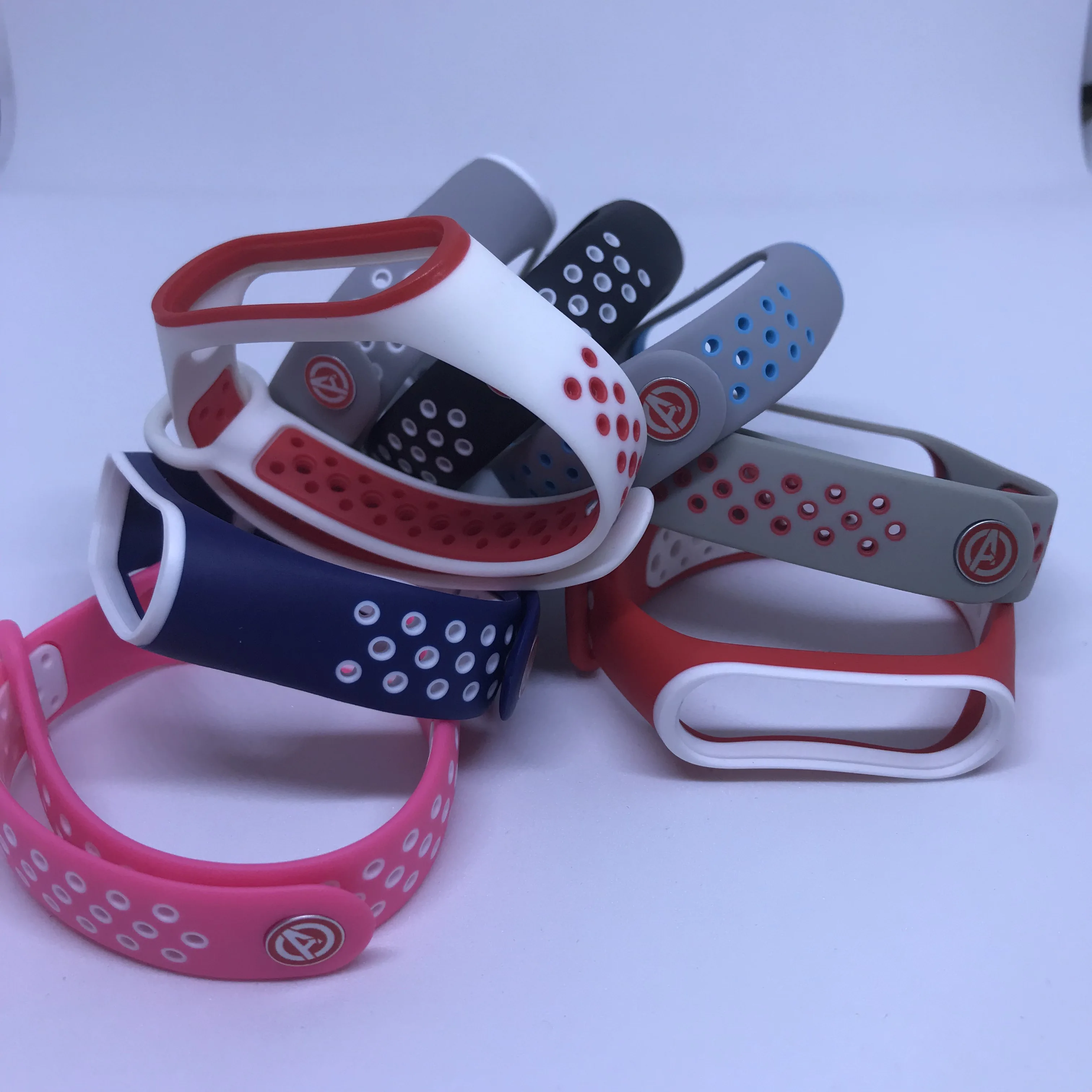 FIFATA NEW The Avengers Silicone Watch Strap For Xiaomi Mi Band 4 Xiaomi Mi Band 3 Smatr Watch Wristband Replace Accessories