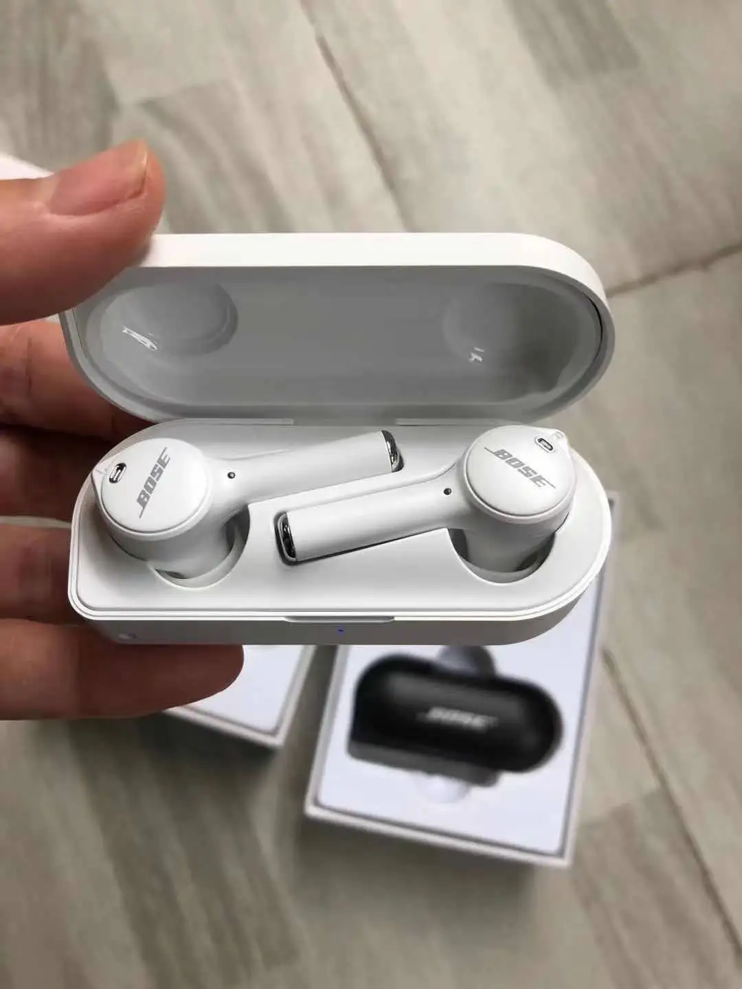 

Original Bose Z5 In-Ear Acoustic Noise Cancelling Earphones Deep Bass Game Sport Headset with Mic for IPod/iPhone/iPad