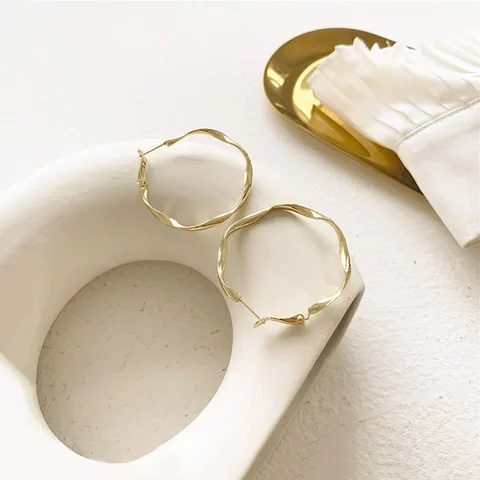 Новые корейские круглые серьги-кольца Carvejewl для женщин и девочек, большие круглые серьги-кольца, витые геометрические серьги хорошего качества