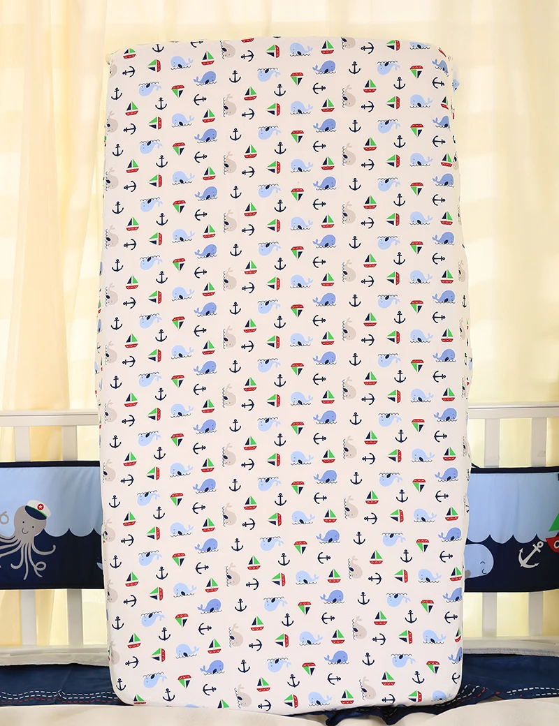 Комплект постельного белья для детской кроватки из 4 предметов маленьких