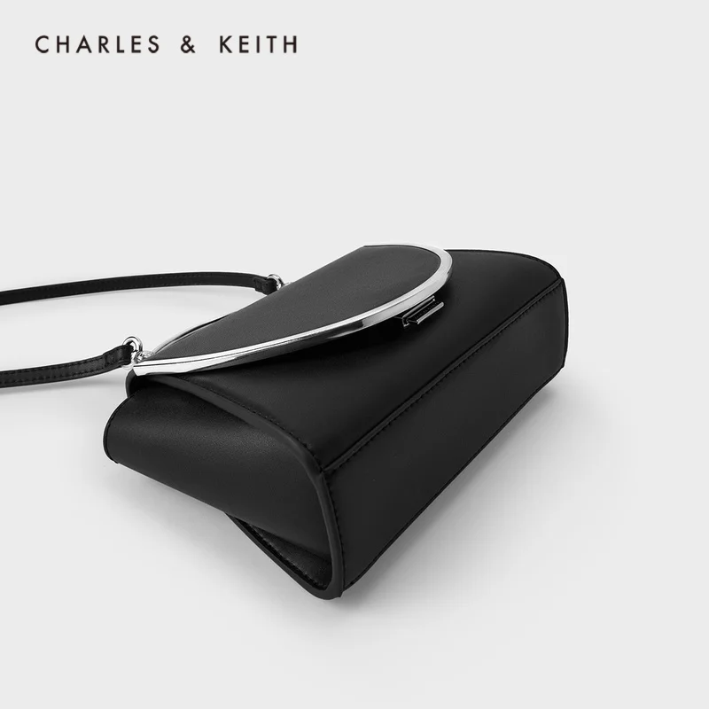 CHARLES＆KEITH Новинка на Весну и Лето2020 CK2 50270521Женская Cумка плечо Декоративная