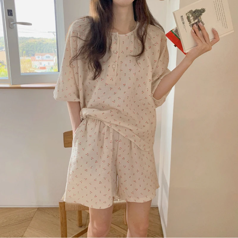 

Comfortable Sleepwear All Match Loose 2021 Sweet Homewear Summer Geometric Cherry Printing Chic Women Pajamas Sets