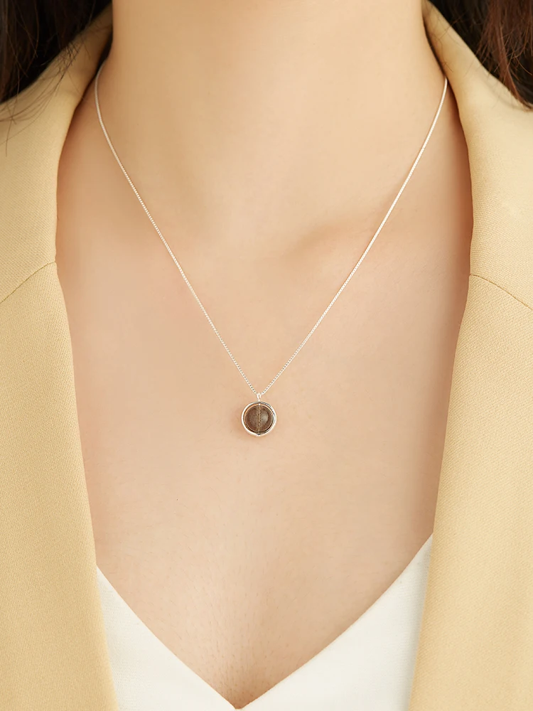 

SILVERHOO New Round 925 Sterling Silver Pendant Necklaces For Women With Black Moonstone Necklace Anniversary Fine Jewelry