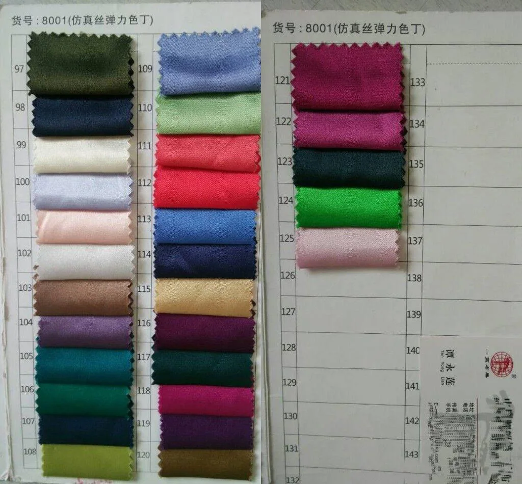 Черное кружевное платье с открытой спиной и длинными рукавами для выпускного