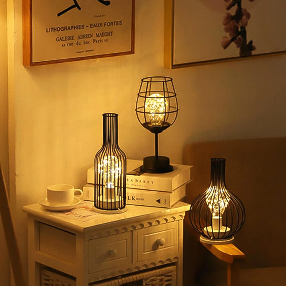 

Retro Wrought Iron Table Lamp Winebottle Copper Wire Night Light Creative Classical Hotel Battery Powered Home Decor Desk Lamp