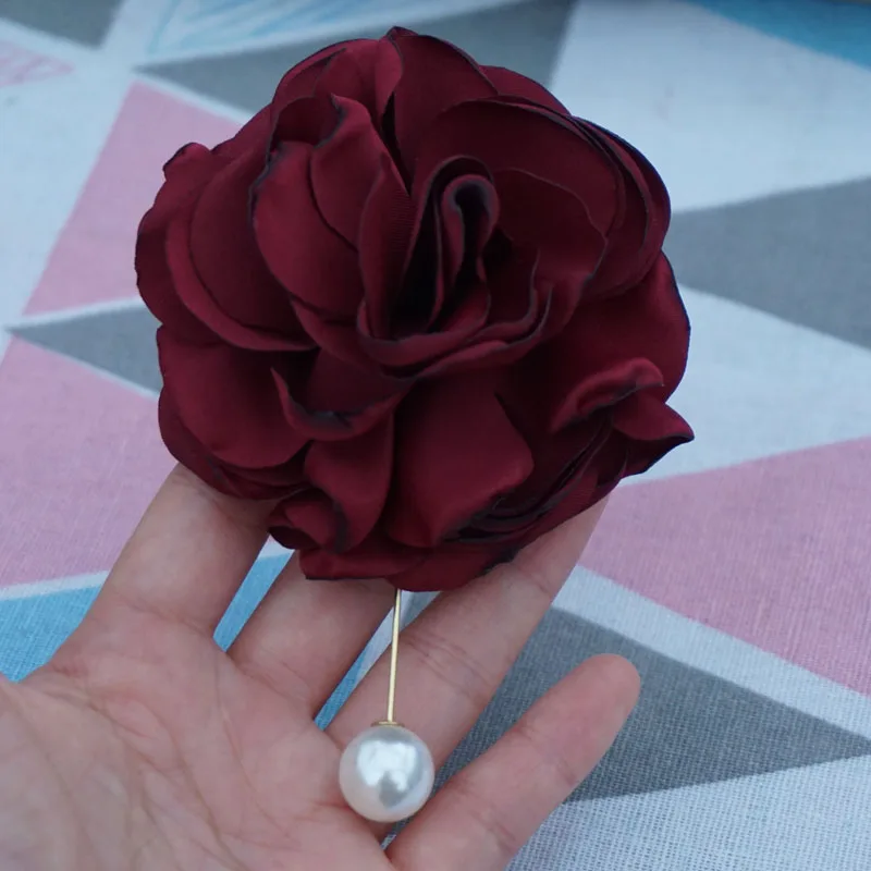 Брошь женская в виде большого цветка элегантная булавка с жемчугом и розой