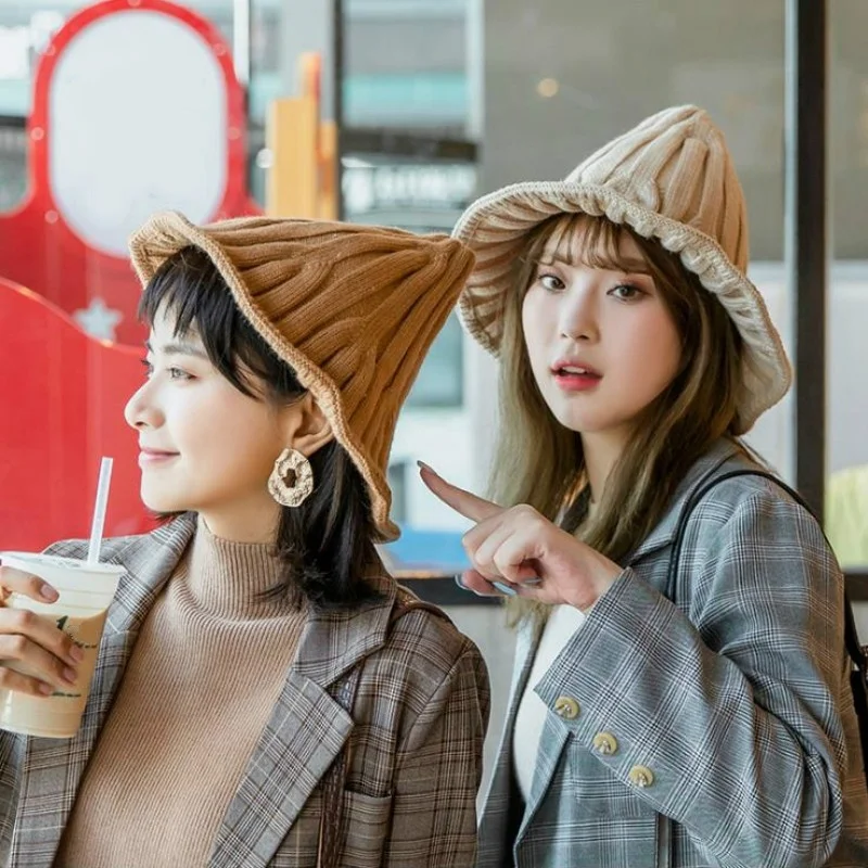 

Autumn and Winter Ladies New Hat Knit Fisherman Hat Winter Outdoor Bucket Wool Cap