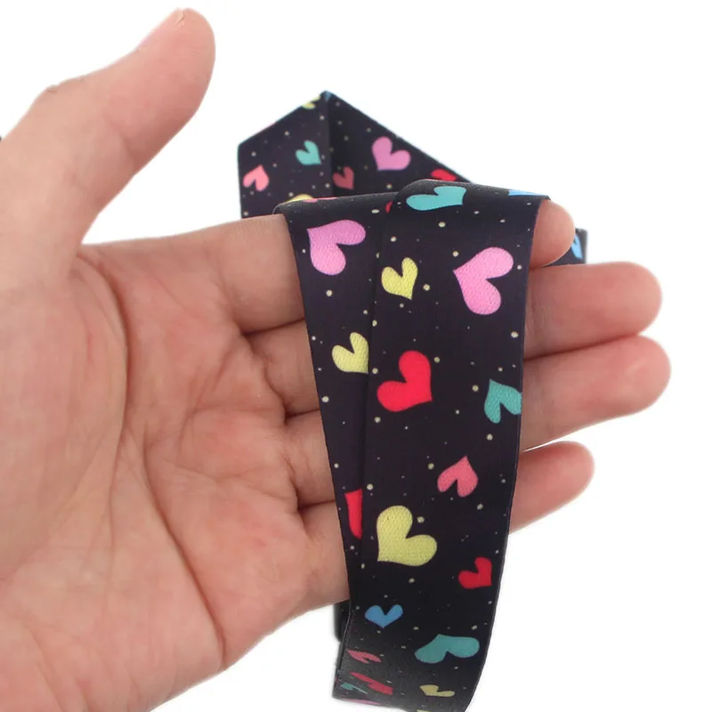 

Heart pattern Cell Phone Lanyard Straps Keychain Phone Keys Camera IDs Badge Holder Detachable Buckle lanyards for women E0764