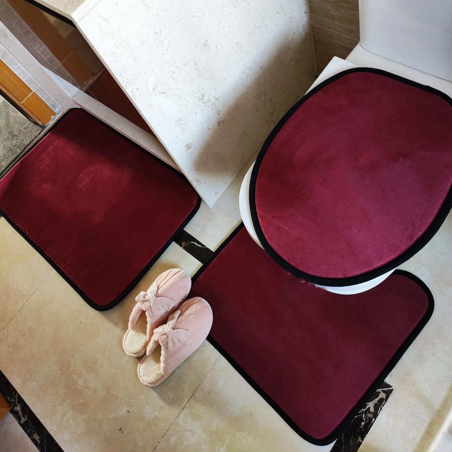 

3-piece Toilet Bath Mat Set Non-slip Absorbent Flannel Comfortable Soft Bathroom Carpet Toilet Seat Cushion Carpet Bath Rug