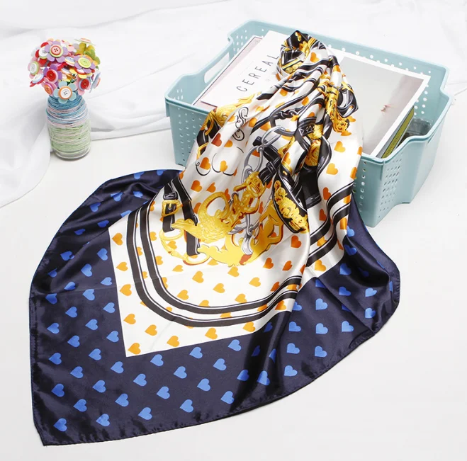 Женский Шелковый платок-шарф квадратный хиджаб с сердечками шелковая