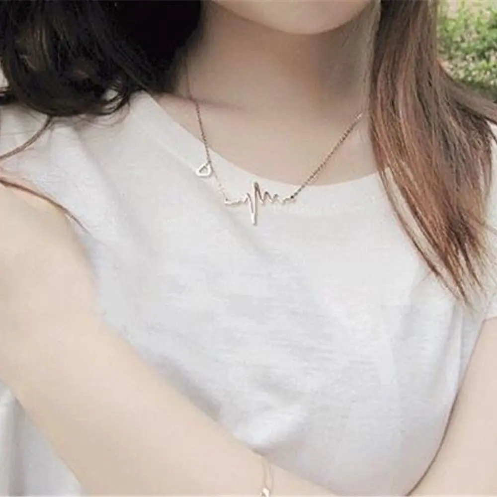Новое Женское Ожерелье с сердцебиением кулон для девочки цепочка ключицы
