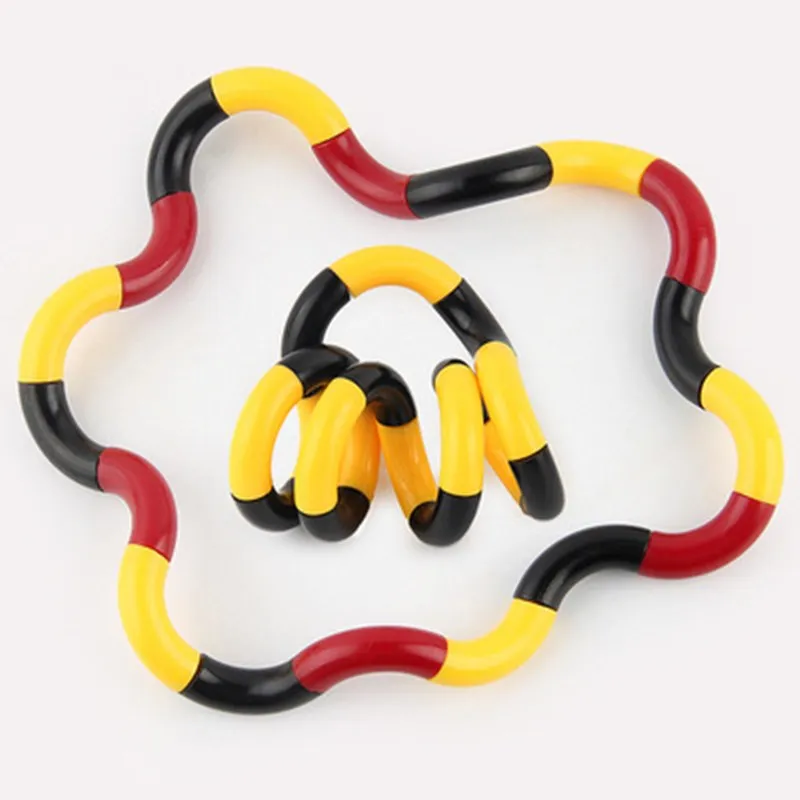 

Twisted Ring Magic Fidget Magic Trick Rope Creative DIY Winding Leisure Education Stress Relief for Kid Xmas Toy Random Send