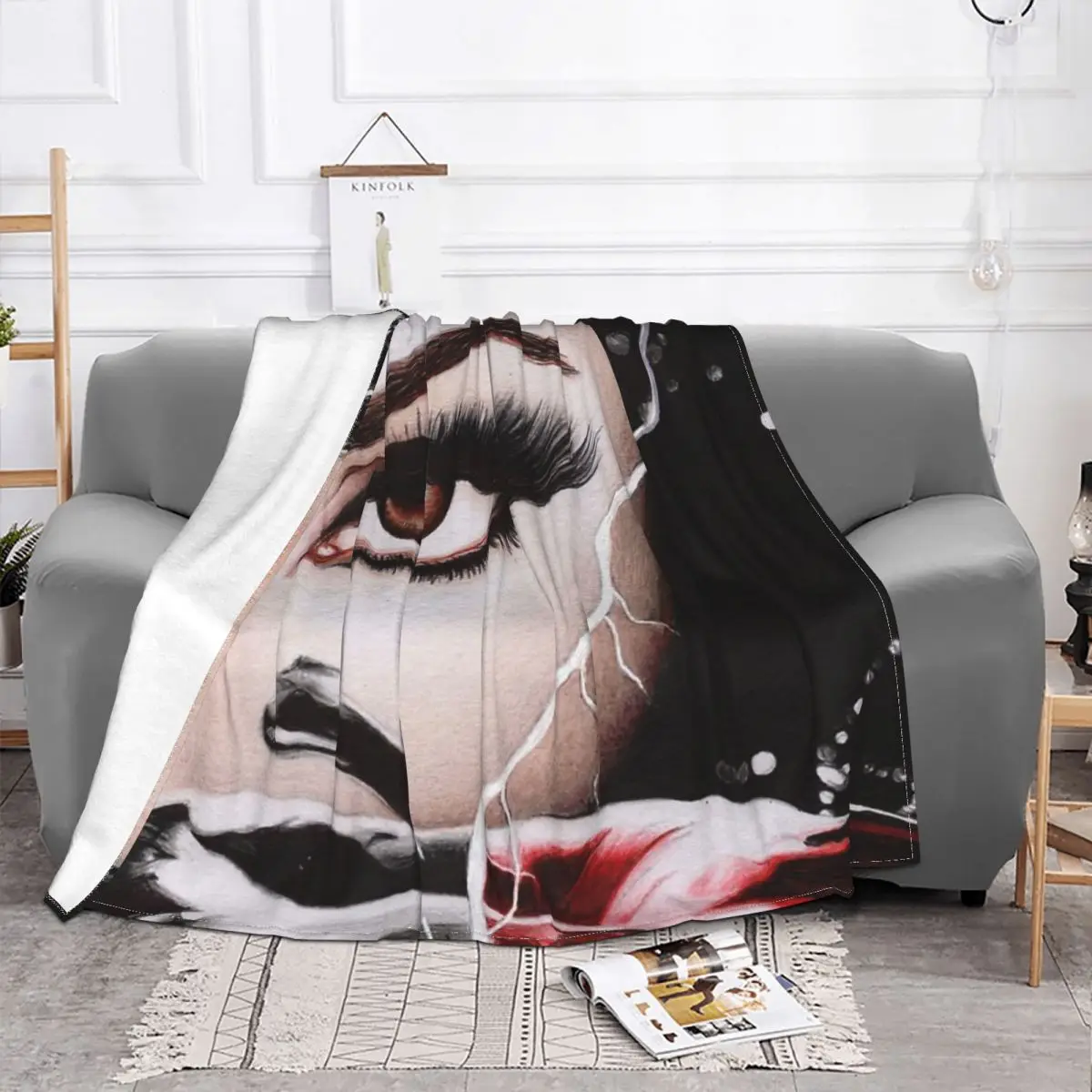 

Once Upon A Time S6 Blanket Bedspread Bed Plaid Rug Beach Towel Hoodie Blanket Luxury Beach Towel