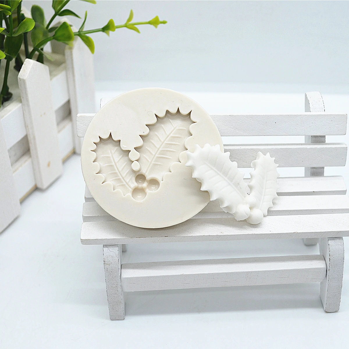 

Small Leaf Shape Silicone Mold For Fondant Chocolate Epoxy Sugarcraft Mould Pastry Cup Cake Decorating Kitchen Accessories