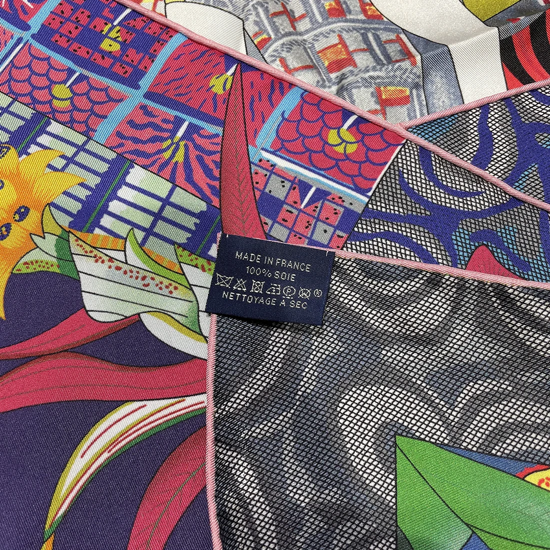 Двусторонний женский шарф из 100% шелка 90 см |