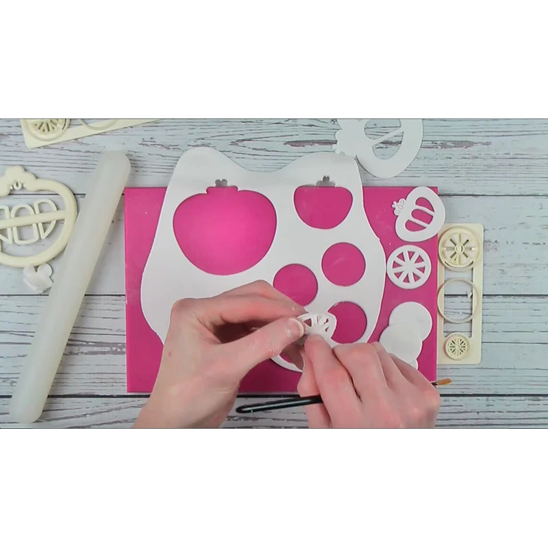 Комплект из 3 предметов платье принцессы и перевозки печенья режущая пластина