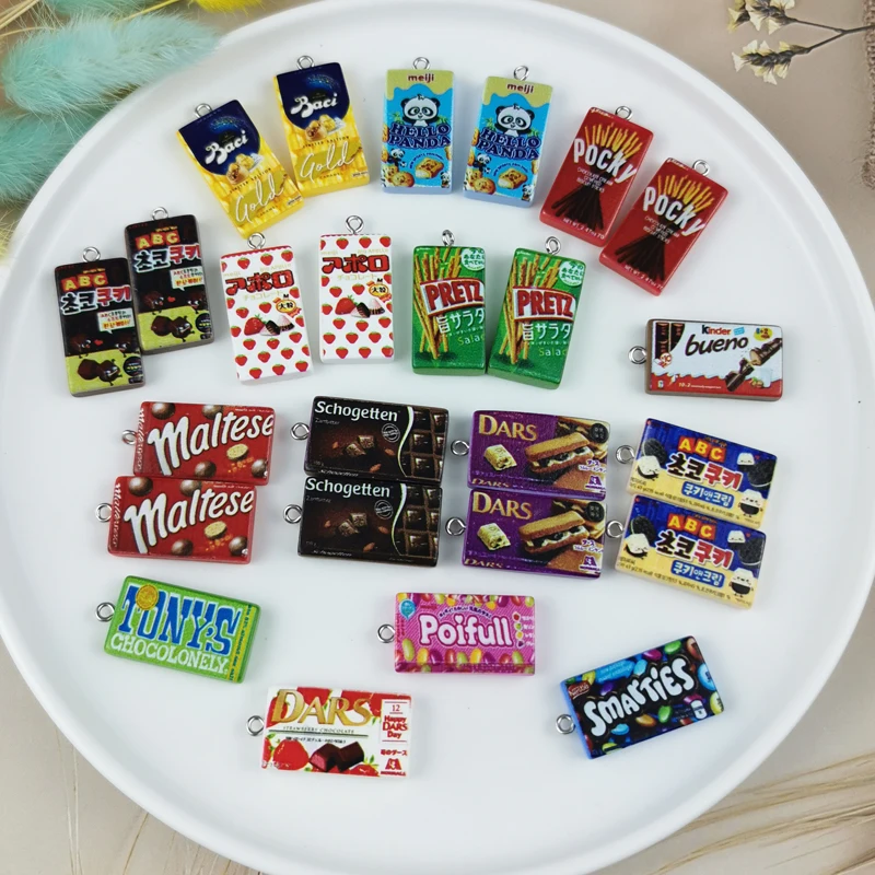 

10pcs/30pcs/pack chocolate Cookies Resin Charms Lovely Food Sneak Biscuits Pendant For DIY Jewelry Findings Earrings Accessory