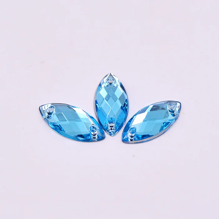 Aquamarine JUNAO 7*15 мм швейная аппликация Золотая со стразами с плоской задней частью золотые акриловые драгоценные камни кристаллическое Украшение «конский глаз» камень пришить стразы для одежды - Цвет: Aquamarine
