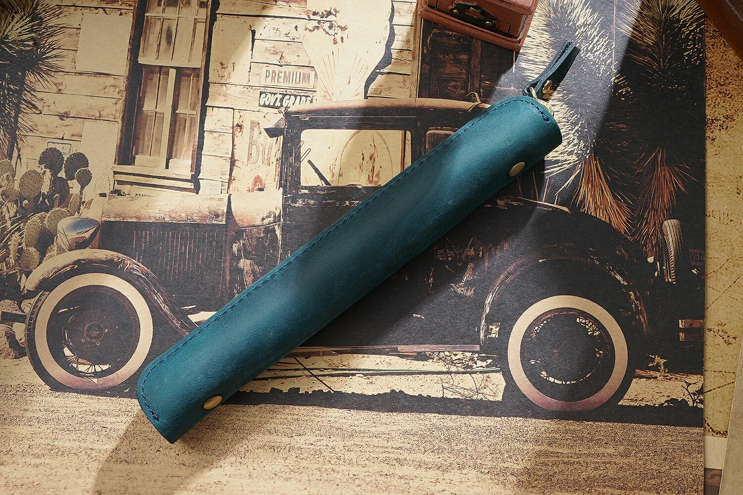 Genuine Leather Zipper Pen Bag Mini Small Pencil Case Apple Electronic Writing Pen Protective Sheath Creative Vintage Style