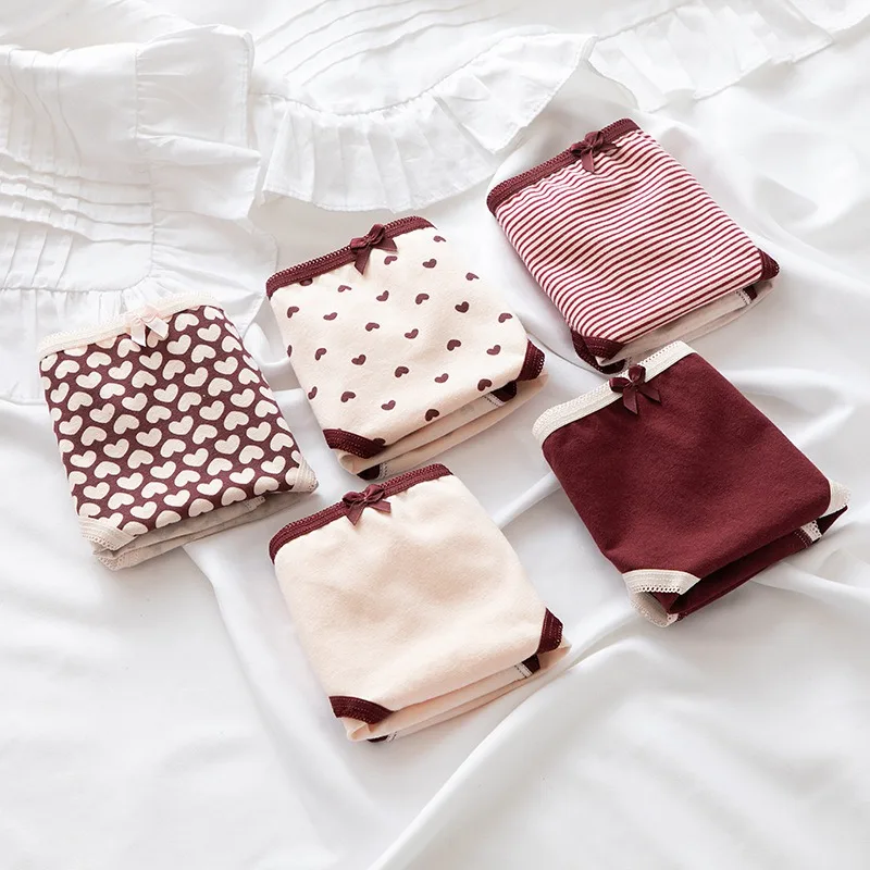 

2021 Women's Intimates New Sweet Lovely Underwear Girls Pure Panties Cotton Crotch Mid-waist Ladies Briefs Lingerie