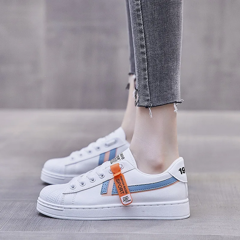 

2021 summer versatile women's new Korean version of running board shoes women breathable casual shoes breathable sports shoes