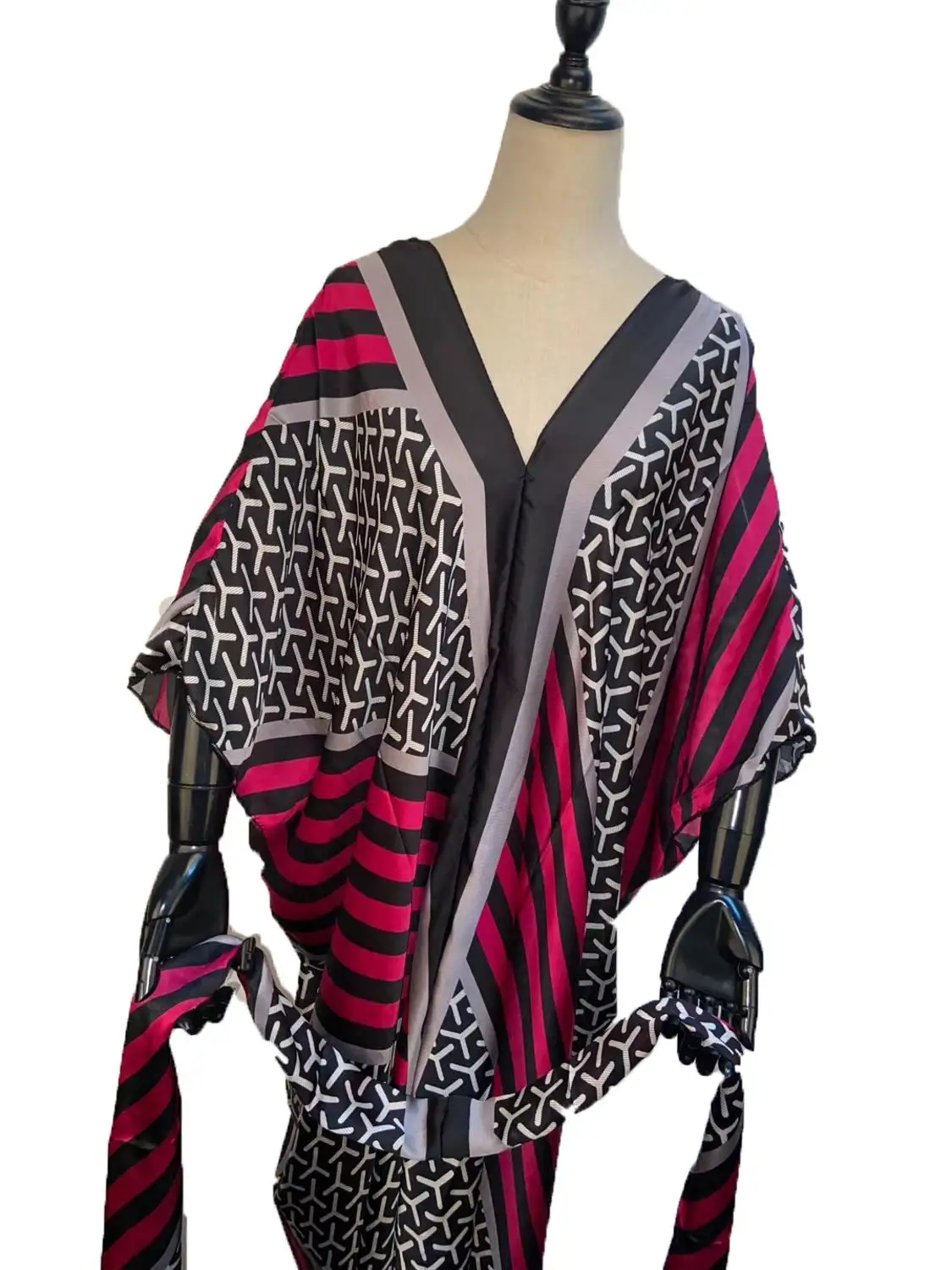 

2020 Free size Casual batwing Sleeve Print maxi Dress Dashiki Kuwait traditional Summer Silk kaftan long dress match scarf