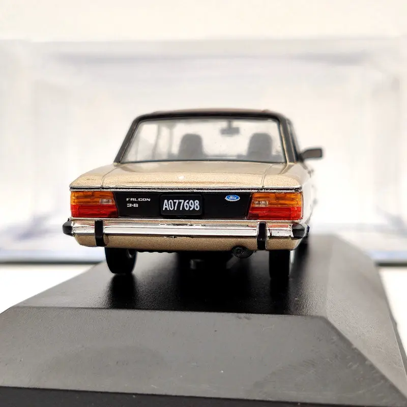 IXO 1/43 для Ford Falcon Ghia 1982 Gold литые модели лимитированная коллекция |
