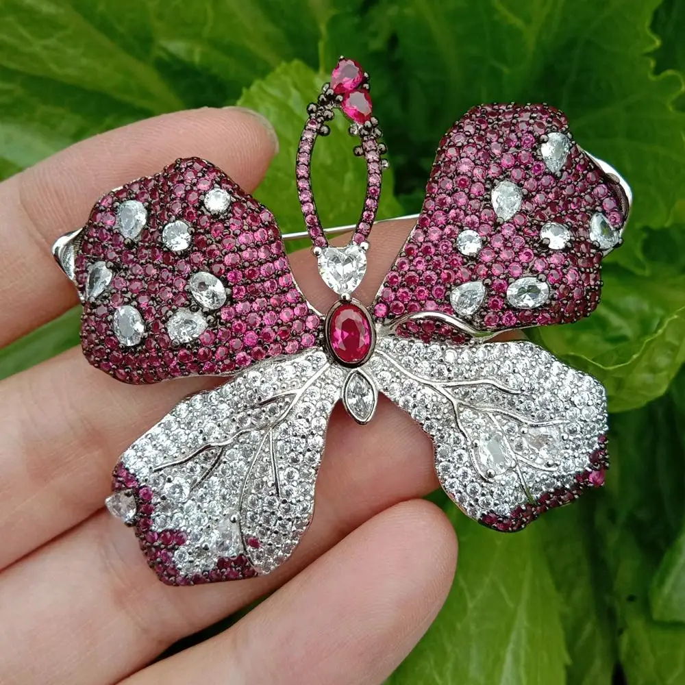 YYGEM 52x45mm Fashion Art Micro Pave CZ Butterfly Brooch Pin Insect Animal Jewelry |