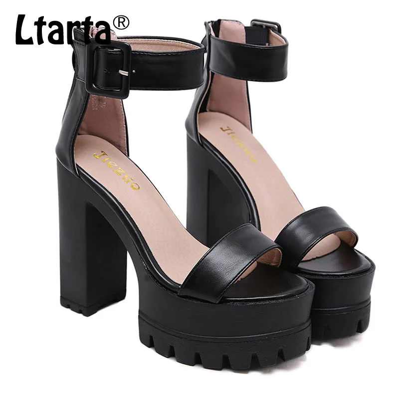 Новые Классические сандалии на высокой платформе с леопардовым принтом