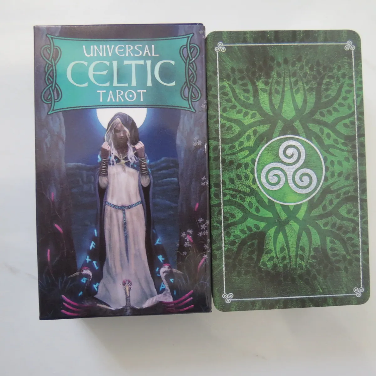 Cartas de oráculo de baraja de Tarot para mujeres y niñas, cartas de tarot celtas universales de adivinación misteriosa, juego de mesa, novedad