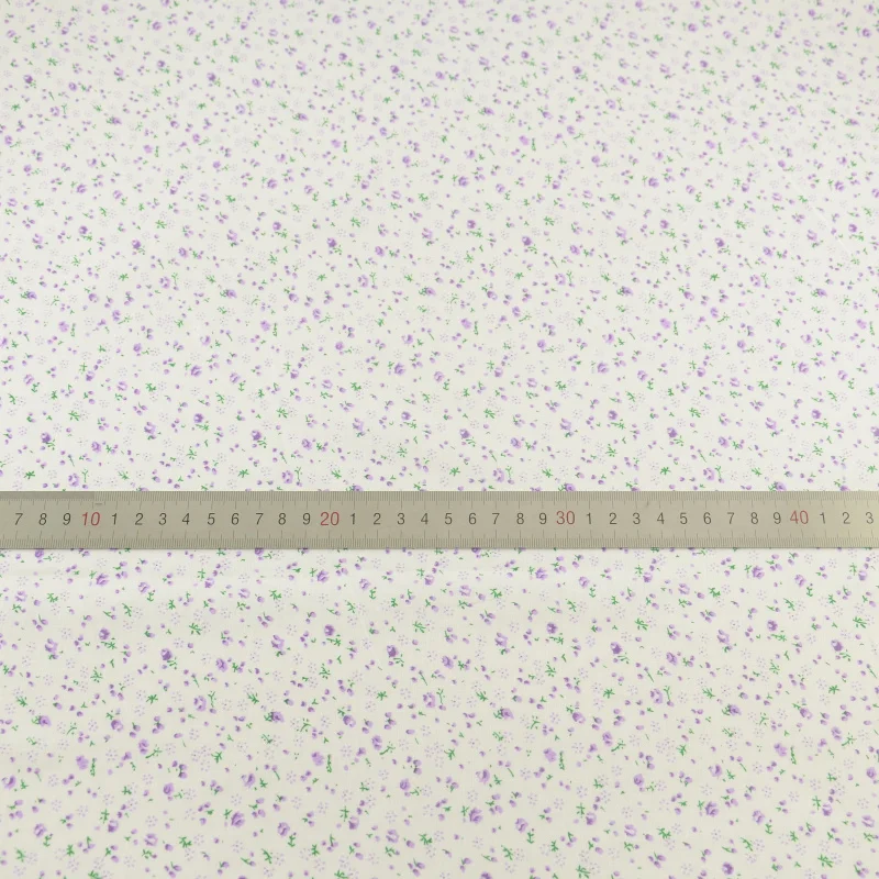 Хлопок бежевый Ткань Фиолетовый цветы и зеленые листья Стиль лоскутное тела