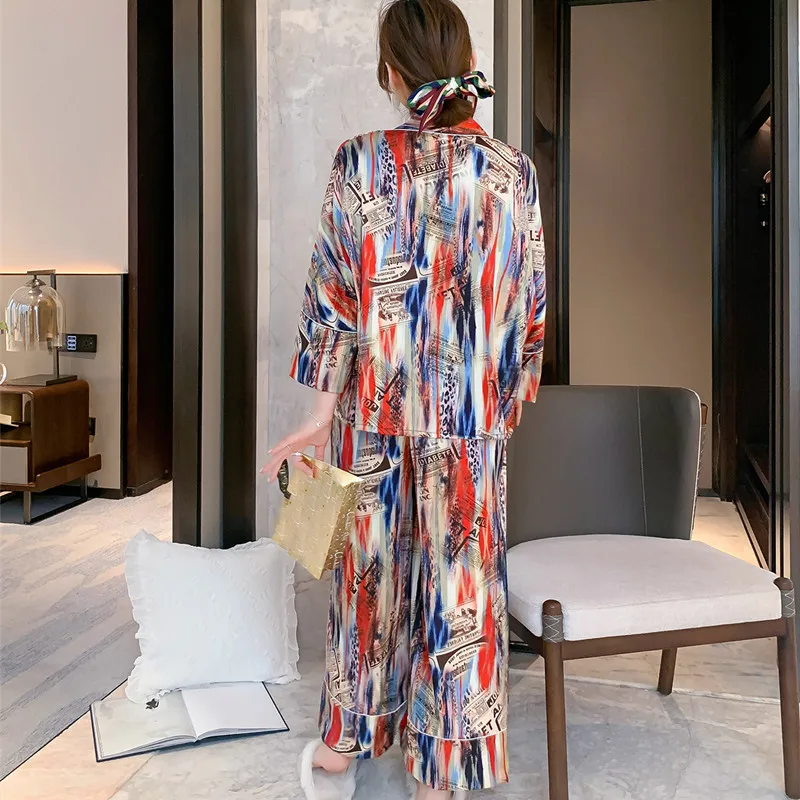 

2021 New Satin Women Pajamas Set Vintage Newspaper Doodle Style Sleepwear 2PCS Shirt&Pants Faux Silk PJS Lounge Wear Homewear