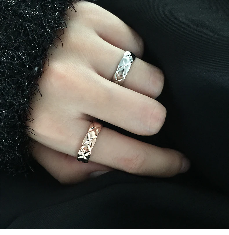 Корейские простые дизайнерские сетчатые кольца с ромбовидными морщинами