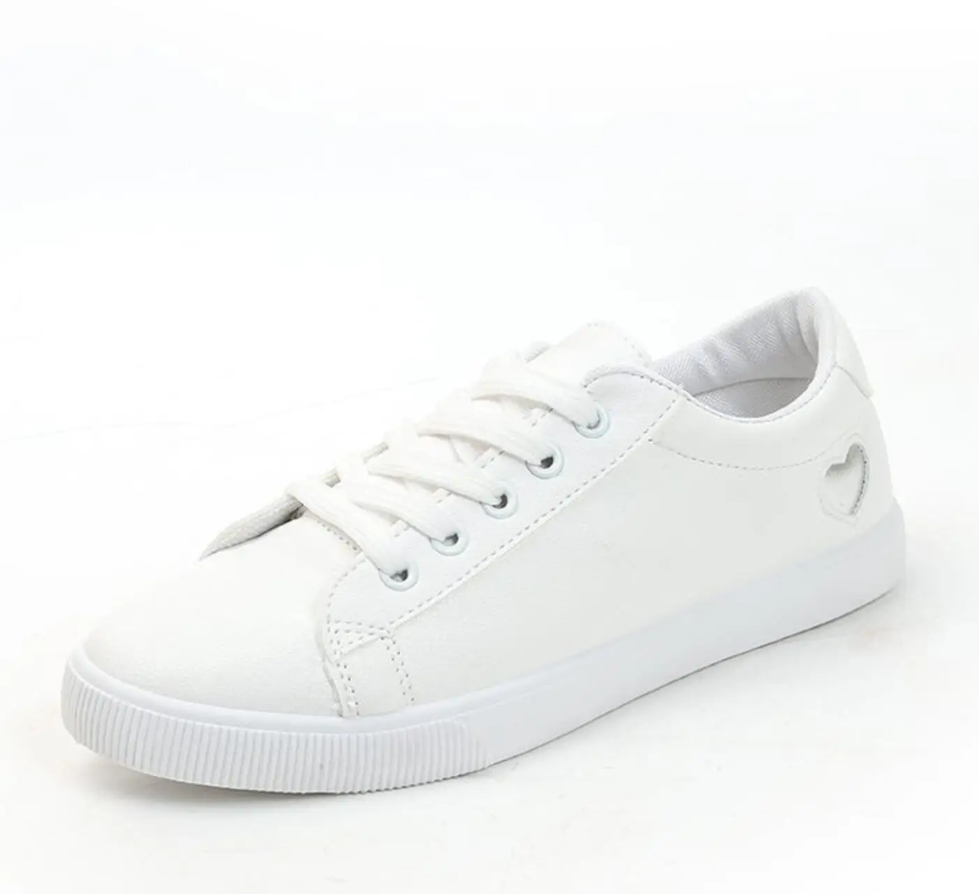 

Woman Shoes Fashion New Woman PU Leather Ladies Breathable Cute Heart Flats Casual White Sneakers