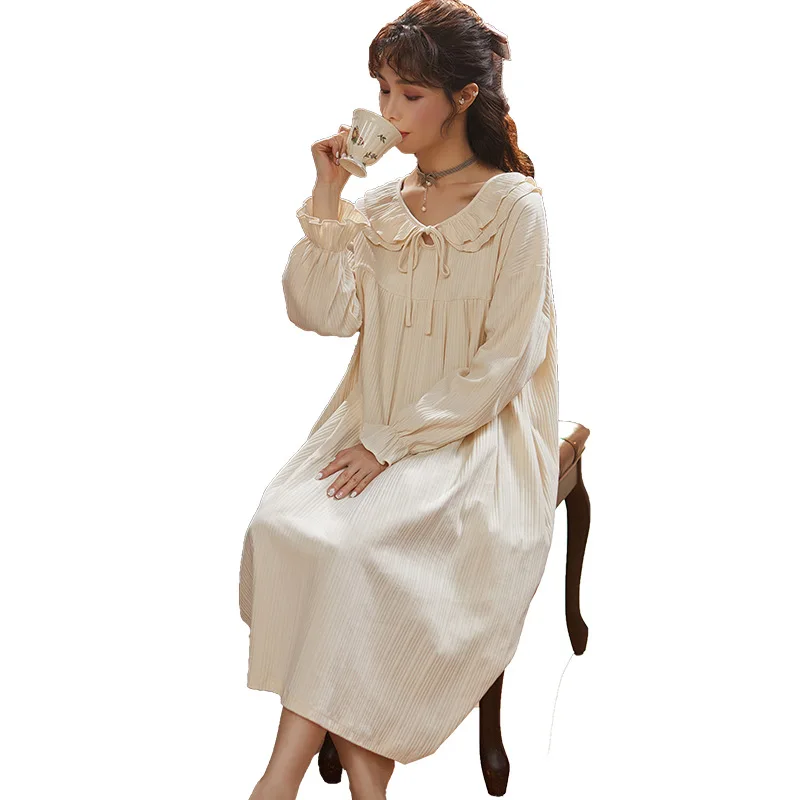 2021 Spring New Sweet Court Style Long Sleeve Cotton Nightdress Women's Loose Leisure Medium Length Nightdress Home Wear