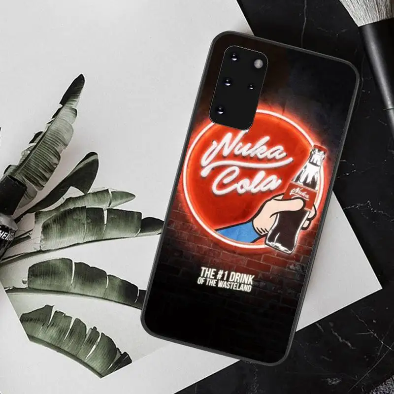 Чехол для телефона CUTEWANAN Nuka Cola girl черный мягкий резиновый чехол из ТПУ Samsung S20 plus