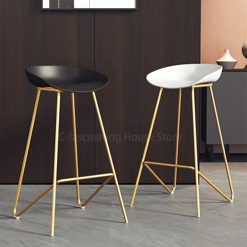 Скандинавский барный стул современный минималистичный высокий для кухни