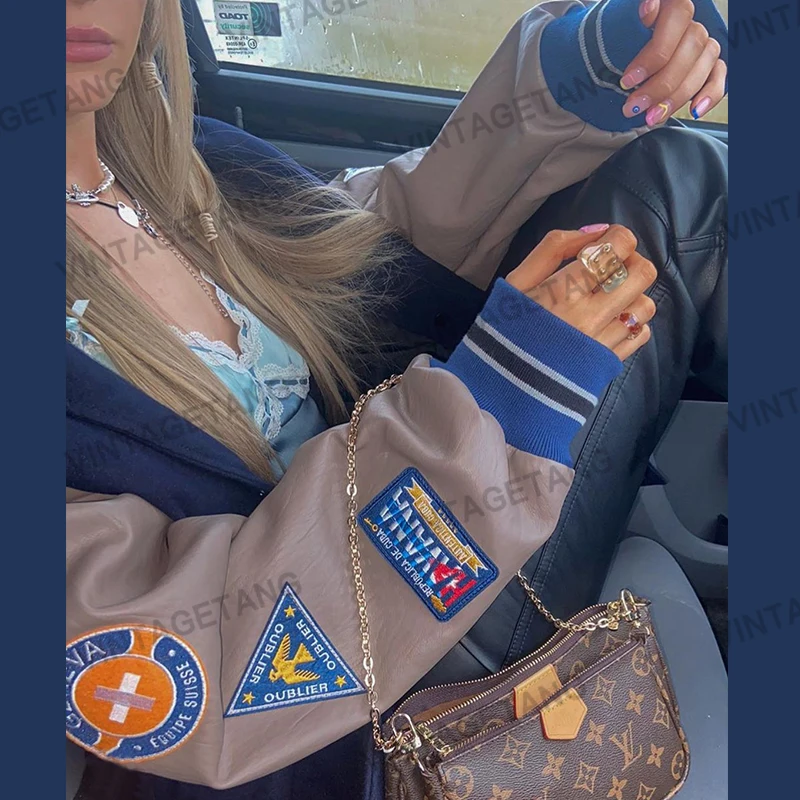 

B-TOTO American Retro Brown Stitching Patch Baseball Uniform Jacket Female Tide Ins Street Jacket 2021 New Fashion