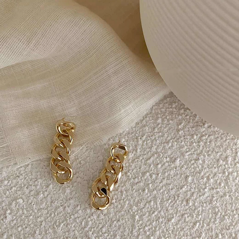 Новые корейские серьги с ниспадающими кисточками и металлической цепочкой